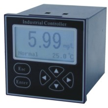 Industrial on-line dissolved oxygen meter