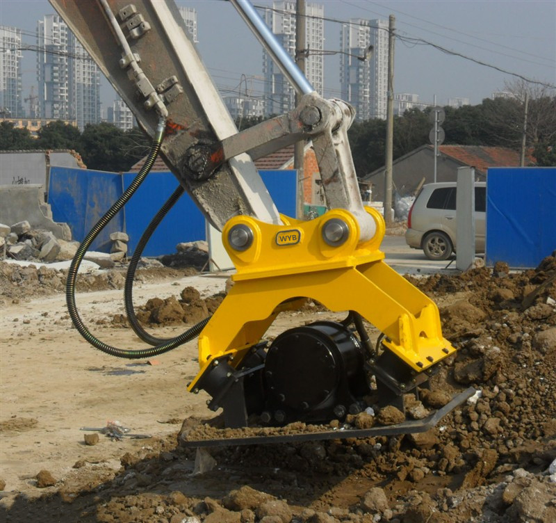 Hydraulic Compactor Field Work Hydraulic Compactor Field Work