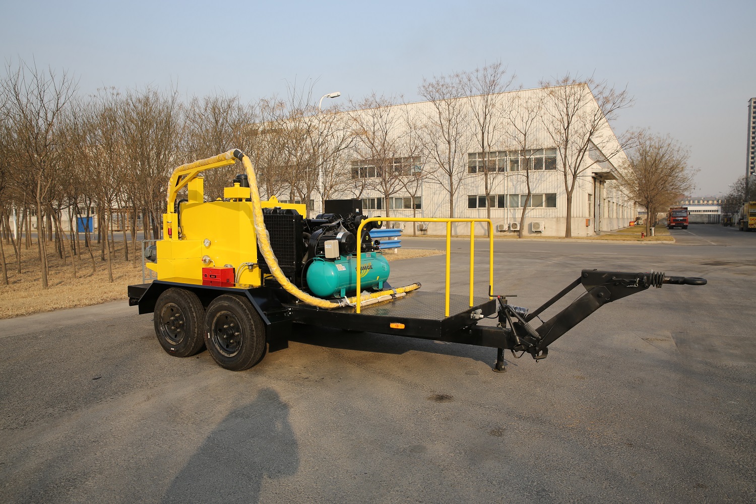 Trailer Crack Filling Machine For Pavement Surface