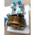 Sinotruck HOWO truck Parts conditioning compressor