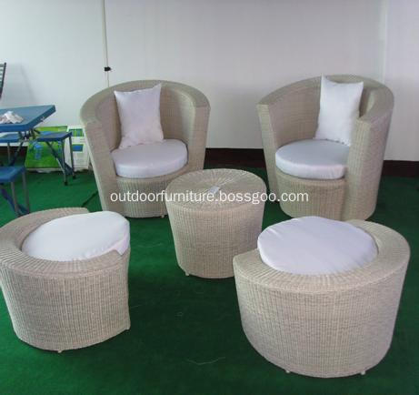 Outdoor Wicker Bistro Sofa Chair With Footrest