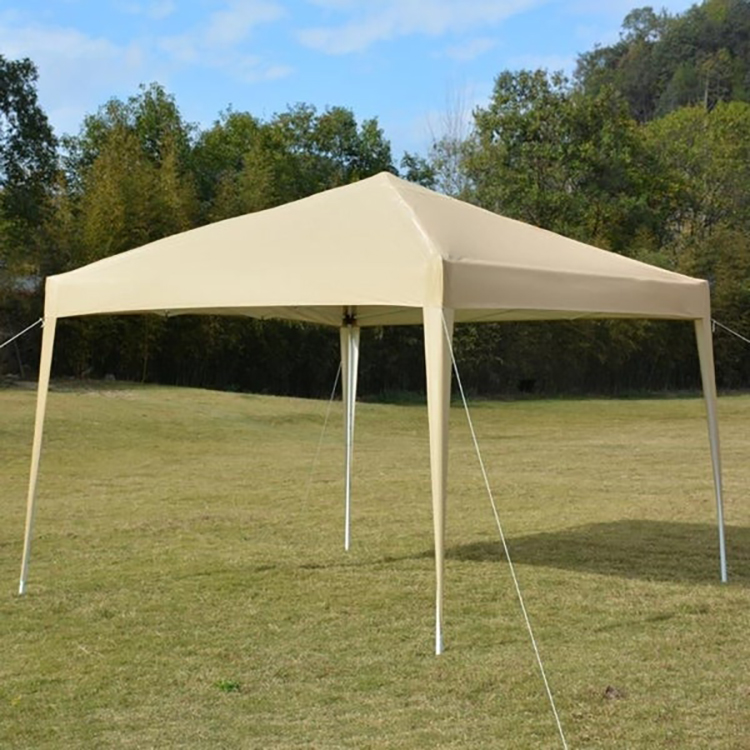 Pop Up Tent 06