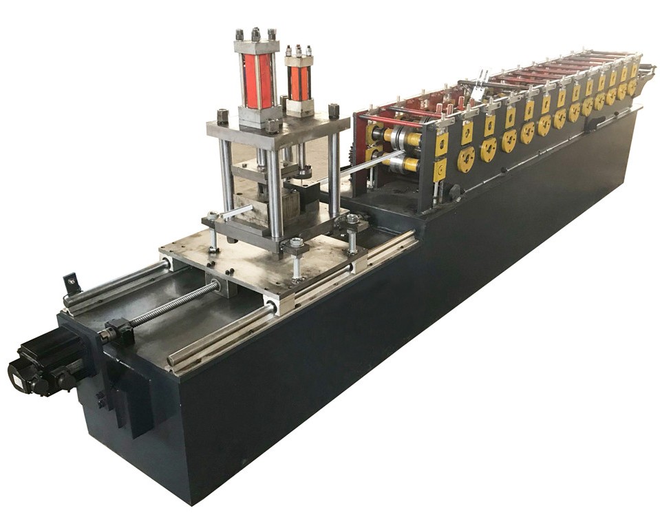 Tracking Roll Forming Machine