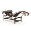 Cassina Le Corbusier LC4 Chaiselongue Pony Leder