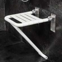 Cadeira de chuveiro Ferramenta médica ajustável Anti-deslizamento assento de banheira