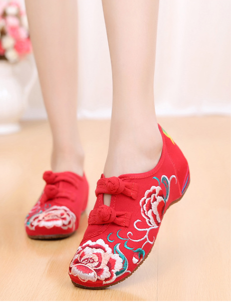 hand embroidered women's shoes