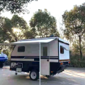 Caravane de caravanes de camping-car camping-car hors route