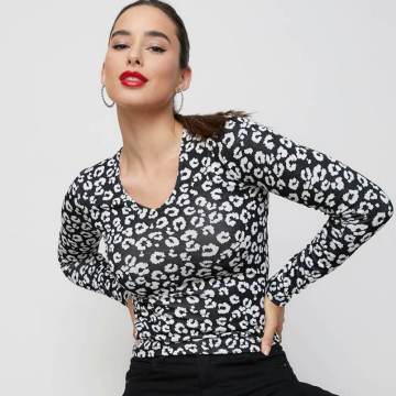 Womens Fashion Yarn Dye Jacquard Long Sleeve T-Shirts