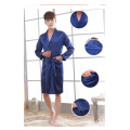 Longue nuit de nuit de robe de silk pour hommes pour hommes