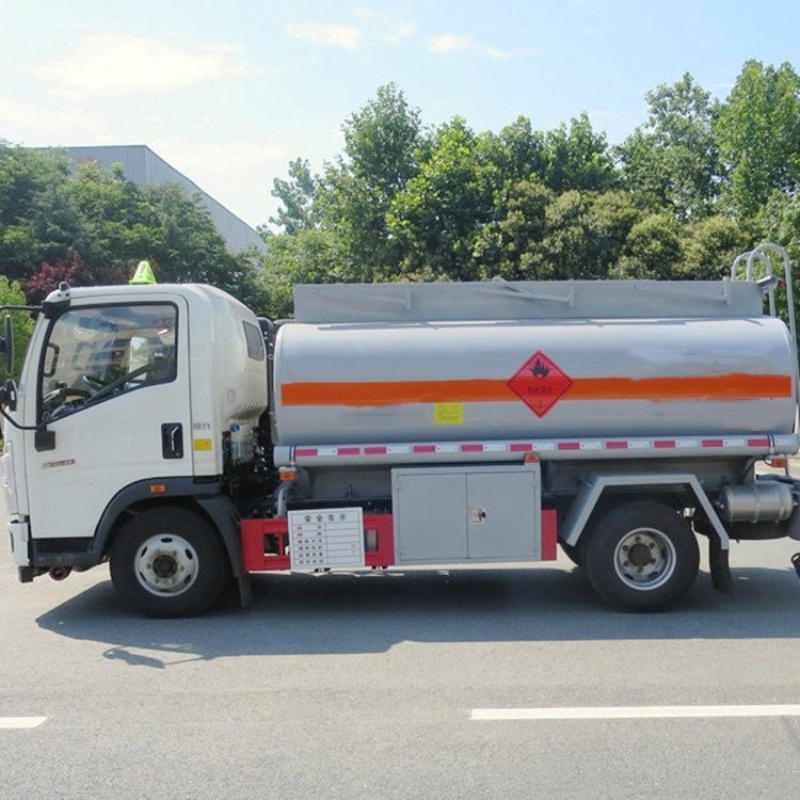 oil tanker lorry oil tanker lorry