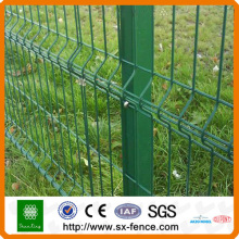 3V welded green metal fence panel