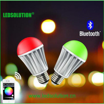 CCT Anpassung und Helligkeit Dimmable bluetooth RGB LED Birne