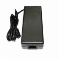 UL / CE / GS / RCM / RoHS 19V / 7.1A 135W Adaptador de alimentação para laptop