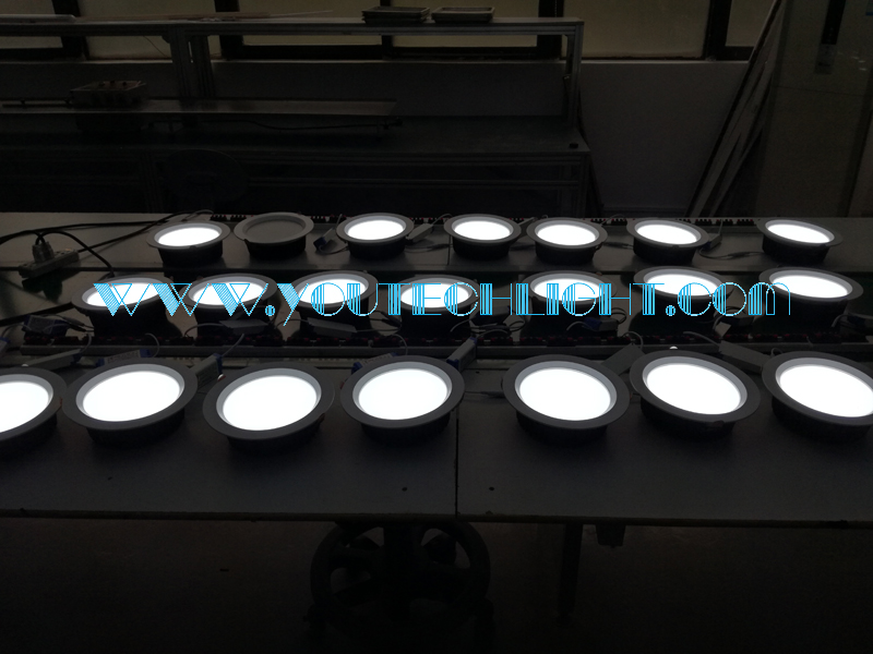LED 24w down light aging test