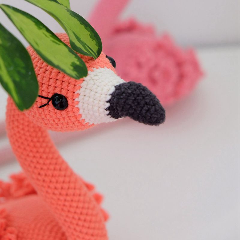 10 6 Crochet Flamingo