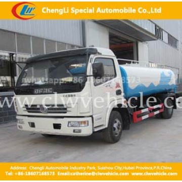 Pequeño Dongfeng 4000-5000L 120HP Camión de riego de agua