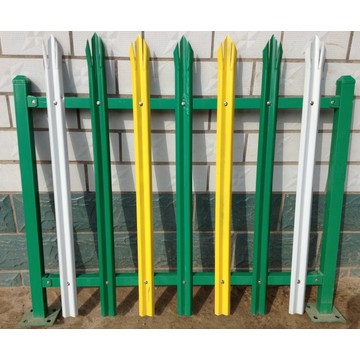 Powder coated palisade fence