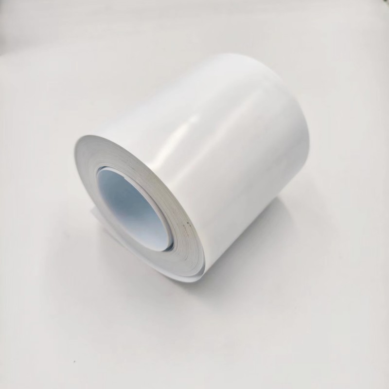 white pet-3 white pet-3