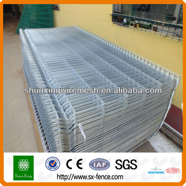 galvanized wire mesh fence