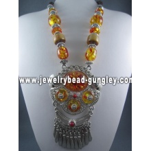 Chunky bridal necklace fashion jewelry