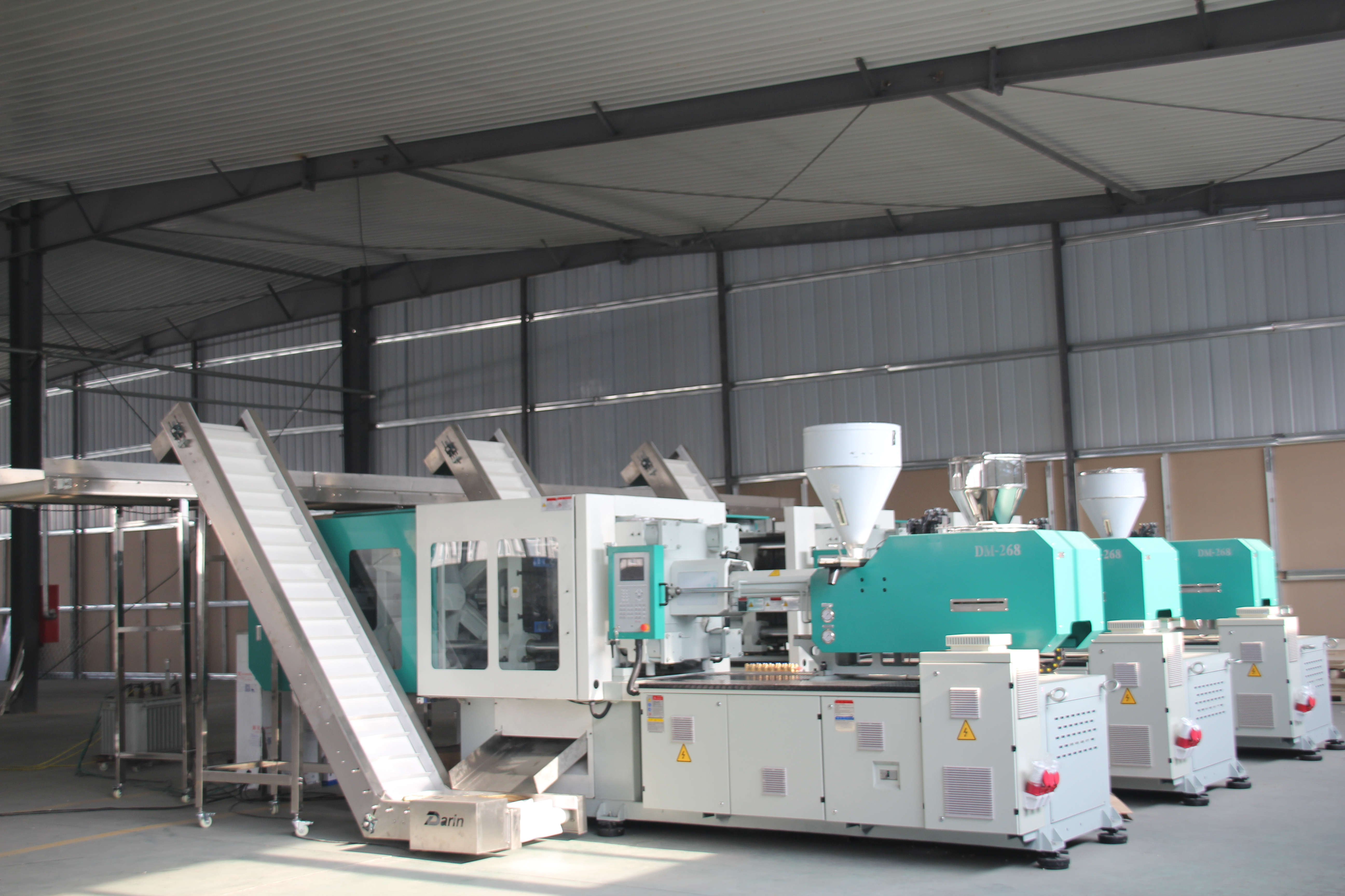 pet treat molding machine