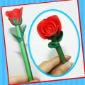 Новый забавные Пластиковые Розы цветок ручка игрушка с конфетами