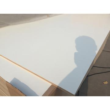 Weiße Farbe Möbel Grade Melamin konfrontiert Sperrholz mit Pappel-Kern