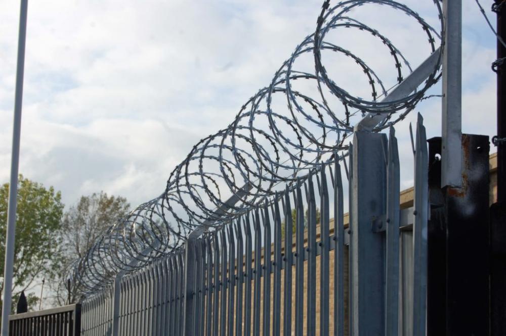 Razor Wire 1 1024x681 Jpg