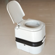 Toilette portable en plastique 12L 24L Toilette mobile extérieure