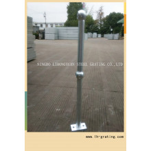 Steel Stanchions with Galvanizing Finish