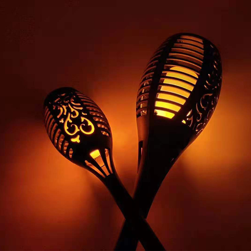 Outdoor Courtyard Solar Flame Light