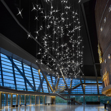 Commerce de gros personnalisé hall de centre commercial LED suspension lumineuse