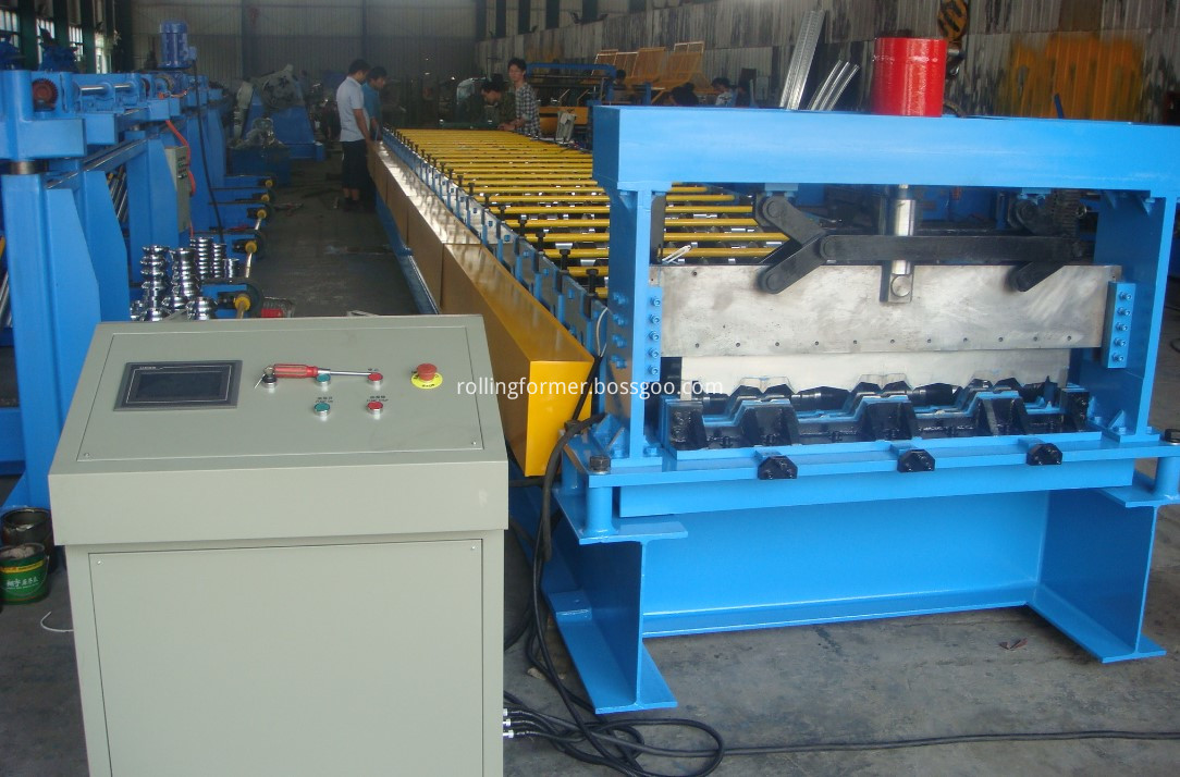 steel deck panels forming machine