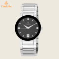 Montre bracelet en quartz en acier inoxydable avec pierres pour hommes 72529