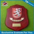 3D Gold Lion Metall Holz Trophy Custom Logo Prägung Holz Plaque