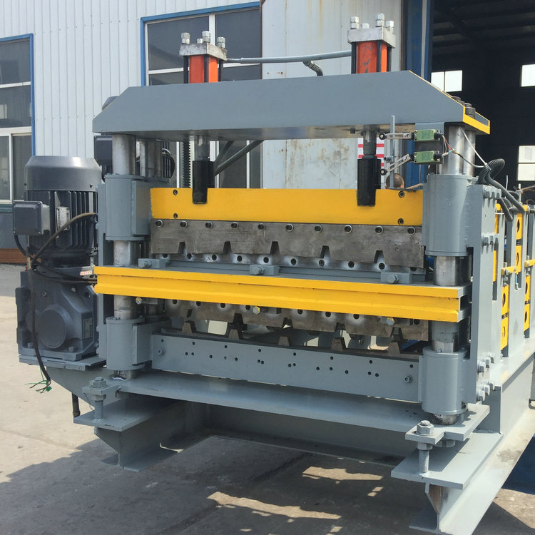 roof tile machine