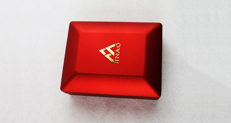 Glossy Red LED Light Pendant Necklace Box 