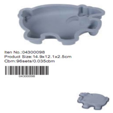 Silicone pig shape cake mould