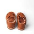 Beliebte Kindersandalen aus gewebtem Leder