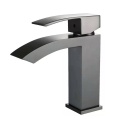 Modern Minimalist Single Hole Basin Faucet