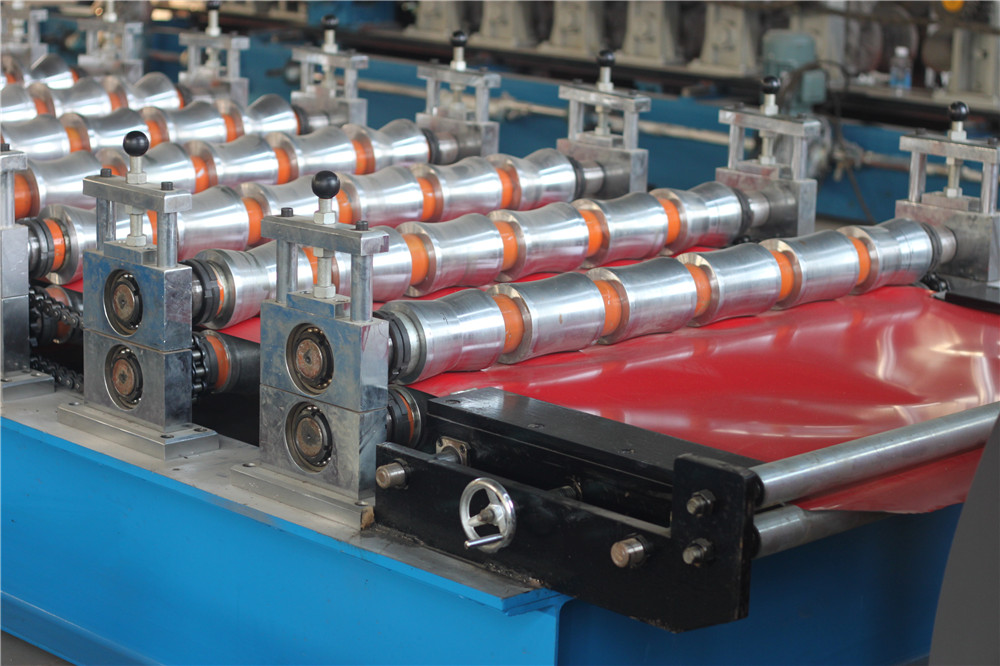 Glazed Tile Roll Forming Machine