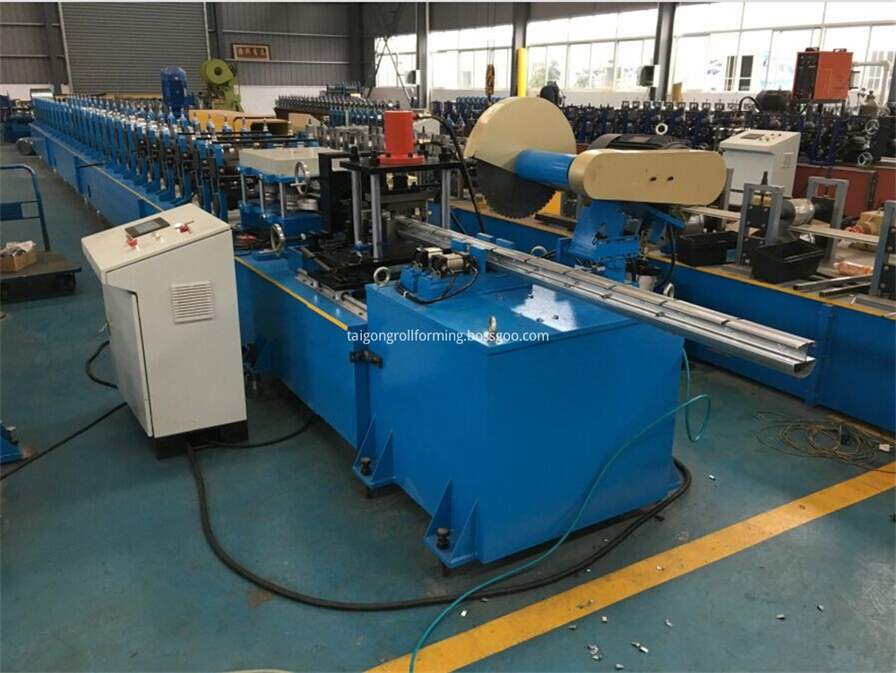 Peach shaped Column Type Forming Machine