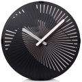 Reloj moderno de pared negra