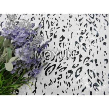 MOUSSELINE DE SOIE AVEC BRODERIE DE SEQUIN 3MM + FEUILLE 50 52 "