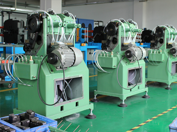 zipper machinery