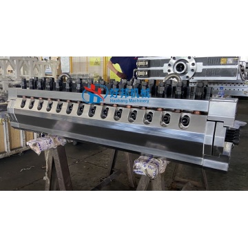 PVC -Wanddekorationsbrett -Extrusionsmaschine