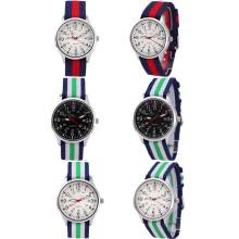 Yxl-470 Vogue Legierungs-Uhr, Qualität reizend echtes Leder-Frauen Dw Nato Nylonbügel-Uhr-Damen