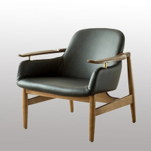 Dernier fauteuil de canapé en bois