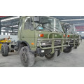 Camion militaire tout-terrain de cross-country