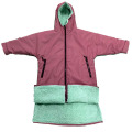 Bata de cambio de surf con capucha impermeable con Liner Sherpa